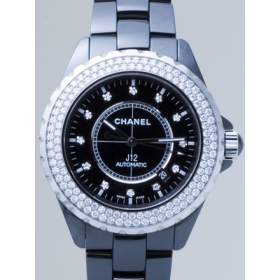 シャネル CHANEL Ｊ１２ zH2014 42mm　ブラックセラミックブレス　１２Ｐダイヤ　ベゼルダイヤ ブラック